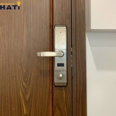 Khóa vân tay cửa gỗ Giovani GSL-C138F màu bạc