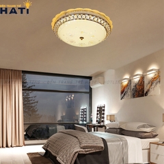 Đèn ốp trần bánh tiêu Davi