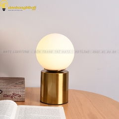 Đèn bàn hiện đại Adelio