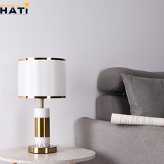 Đèn bàn hiện đại Alberto màu trắng
