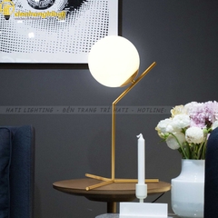 Đèn bàn hiện đại Moonlight A