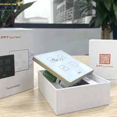 cong-tac-cam-ung-thong-minh-fpt-hera-vuong-4nut-trang-4