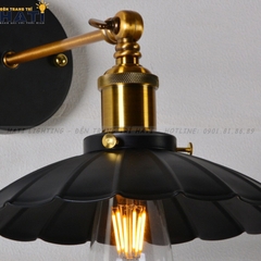 Đèn tường decor chóa xòe có vân