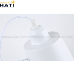 Đèn bàn gỗ hiện đại đọc sách màu trắng