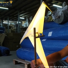 Đèn bàn hiện đại chim hạc - BHD036