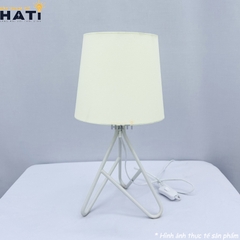Đèn bàn hiện đại Momo - BHD003