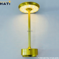 Đèn bàn hiện đại Morio màu vàng