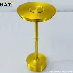 Đèn bàn hiện đại Morio màu vàng