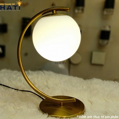 Đèn bàn hiện đại Rinjin - BHD021