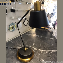 Đèn bàn hiện đại Tengu - BHD013