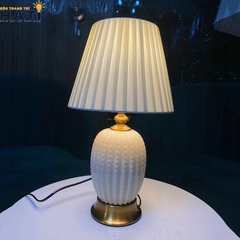 Đèn bàn tân cổ điển Bonnie BTCD42-hati-1