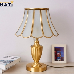 Đèn bàn tân cổ điển BTCD38