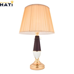 Đèn bàn tân cổ điển Ellison