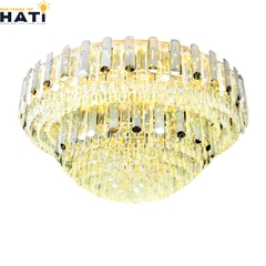Đèn ốp trần pha lê tròn Bilus sở hữu phong cách hiện đại, ánh sáng dịu nhẹ phản chiếu qua pha lê tạo hiệu ứng lung linh, phù hợp lắp đặt cho phòng khách, phòng ngủ hoặc căn hộ cao cấp.
