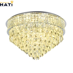 Đèn ốp trần pha lê tròn Ewan là mẫu đèn ốp trần pha lê cao cấp với thiết kế tròn tinh tế, các chi tiết pha lê lấp lánh giúp không gian trở nên sang trọng và nổi bật hơn
