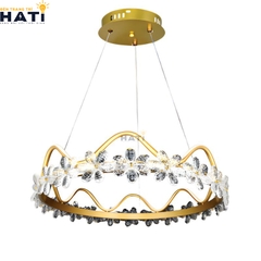 Đèn thả decor Chinmayi sở hữu thiết kế tinh tế, lý tưởng lắp đặt cho nhà phố hoặc không gian nội thất phong cách hiện đại.