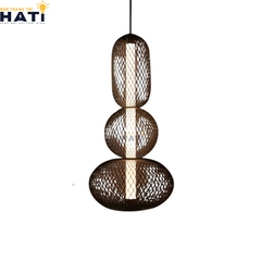 Đèn thả decor Corarr mang lại hiệu ứng ánh sáng ấm áp, góp phần hoàn thiện phong cách nội thất hiện đại và sang trọng.