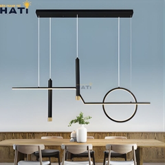 Đèn thả ngang Evandria gây ấn tượng với thiết kế thanh lịch và hiện đại, phù hợp lắp đặt trên bàn ăn, bàn đảo bếp hoặc bàn họp trong không gian sang trọng.