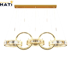 Đèn thả ngang Zirella cao cấp phù hợp lắp đặt cho bàn ăn, căn hộ chung cư và nhà phố hiện đại. Kiểu dáng thanh thoát giúp không gian trở nên sang trọng và hài hòa hơn. Ánh sáng lan tỏa đều, tạo cảm giác ấm cúng khi sử dụng.
