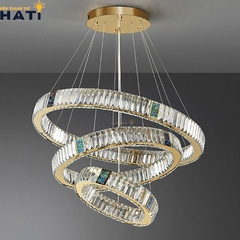 Đèn thả pha lê Alaric cao cấp với các chi tiết pha lê lấp lánh, phù hợp trang trí phòng khách, bàn ăn hoặc không gian sang trọng