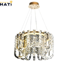 Đèn thả pha lê Zephiron cao cấp với các hạt pha lê lấp lánh, tạo điểm nhấn ấn tượng cho phòng khách, bàn ăn hoặc không gian sang trọng