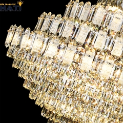 Đèn thả thông tầng Lurano mang phong cách hiện đại sang trọng, phù hợp lắp đặt tại sảnh nhà, cầu thang hoặc không gian thông tầng giúp tổng thể nội thất trở nên nổi bật và đẳng cấp.