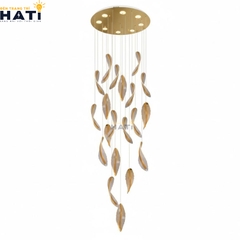 Đèn thả thông tầng Zavino là lựa chọn lý tưởng cho khu vực cầu thang, giếng trời hoặc sảnh nhà, giúp không gian trở nên đẳng cấp và thu hút hơn