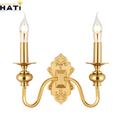 Đèn tường cổ điển Tyrian 2 bóng phù hợp cho phòng khách, sảnh hoặc cầu thang, tạo điểm nhấn sang trọng và ấn tượng.