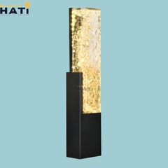 Đèn tường LED Varen phù hợp lắp đặt phòng khách, phòng ngủ và hành lang, mang đến ánh sáng ấn tượng và tạo điểm nhấn hiện đại cho không gian