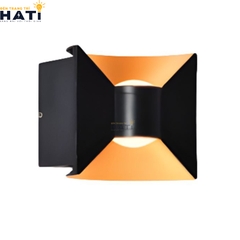 Đèn tường ngoài trời hiện đại Axton màu đen 2 bóng thiết kế gọn gàng, chiếu sáng hiệu quả, phù hợp lắp đặt tại mặt tiền, ban công và khu vực sân vườn