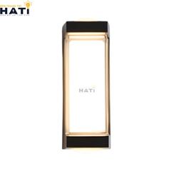 Mẫu đèn tường ngoài trời Baxter phong cách hiện đại, ánh sáng ổn định, giúp không gian ngoại thất trở nên sang trọng và an toàn khi sử dụng ban đêm.