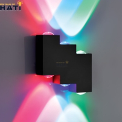 Đèn tường ngoài trời hiện đại Girex sở hữu thiết kế hiện đại, tinh tế, phù hợp chiếu sáng mặt tiền, ban công và lối đi ngoài trời.