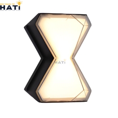 Đèn tường ngoài trời hiện đại Irex mang thiết kế hiện đại, gọn gàng, phù hợp chiếu sáng mặt tiền, ban công và lối đi ngoài trời
