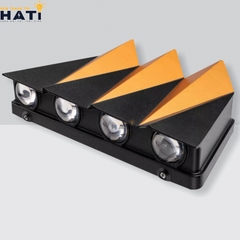 Đèn tường ngoài trời hiện đại Lyrex 7 bóng sở hữu thiết kế hiện đại, nổi bật, phù hợp chiếu sáng mặt tiền, sân vườn và lối đi ngoài trời