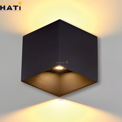 Đèn tường ngoài trời hiện đại Olyrex màu đen