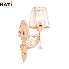 Đèn tường pha lê Hartley thiết kế tinh xảo với chất liệu pha lê cao cấp, phù hợp lắp đặt tại phòng khách, sảnh, ban công và không gian ngoại thất sang trọng.