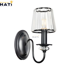 Đèn tường pha lê Jarrvis 1 bóng thiết kế nhỏ gọn, tinh tế với chất liệu pha lê cao cấp, phù hợp lắp đặt tại phòng ngủ, hành lang và không gian nội thất sang trọng.