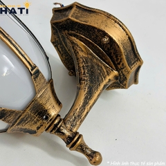 Đèn vách ngoài trời cổ điển Jannik