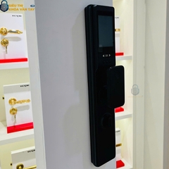 Cảm biến vân tay độ nhạy cao, tốc độ nhận diện nhanh và chính xác