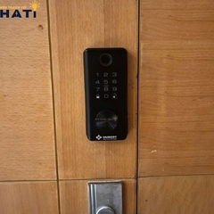 Khóa vân tay Hubert cửa gỗ CG23
