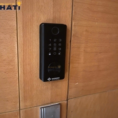 Khóa vân tay Hubert cửa gỗ CG23