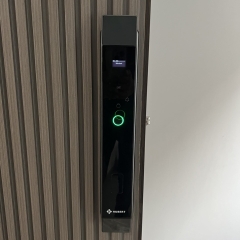 Khóa vân tay Hubert cửa gỗ CG25 BLACK