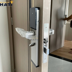 Khóa vân tay Hubert cửa khách sạn KSCG77