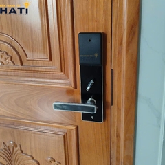 Khóa vân tay Hubert cửa khách sạn KSCG82