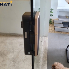 Khóa vân tay Hubert cửa kính CK68