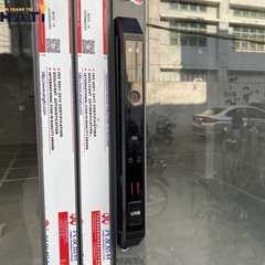 Khóa vân tay Hubert cửa nhôm CNI7 TITAN EU