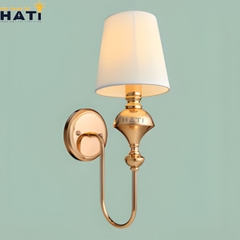 Đèn tường tân cổ điển Tenny màu vàng 1 bóng gắn phòng khách