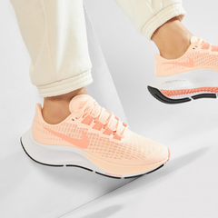 WMNS NIKE AIR ZOOM PEGASUS 37
