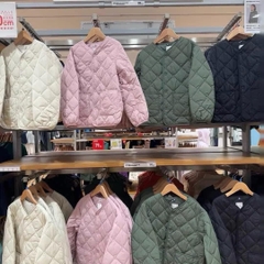 Áo phao trần trám Uniqlo