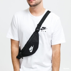 Nike Heritage Hip Small Pack